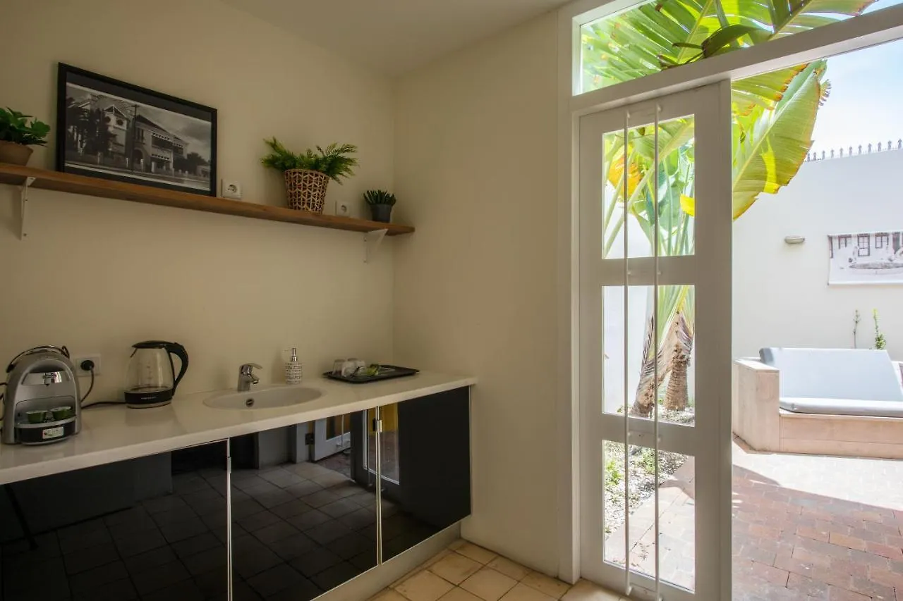 Boutique Hotel 'T Klooster Willemstad 4*,